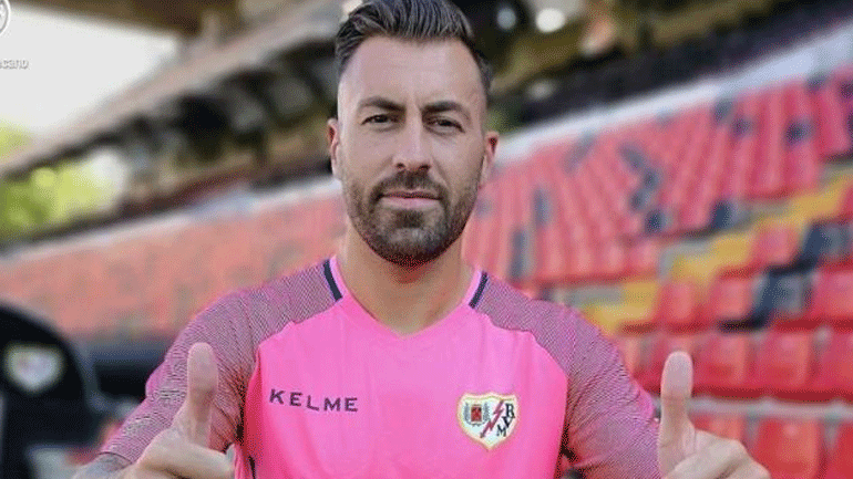 Στη μεταγραφική λίστα της ΑΕΚ ο Λούνα